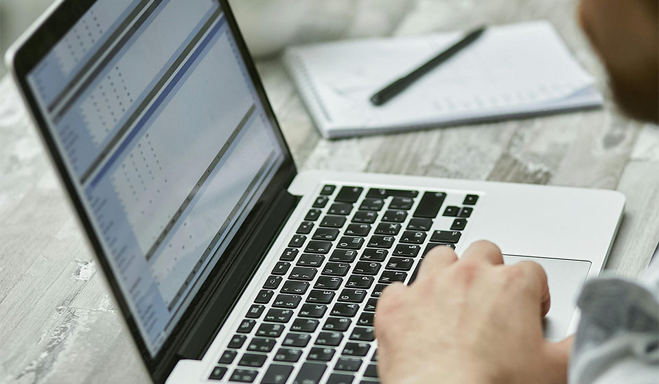 Guía de ayudas y subvenciones para almacenamiento industrial